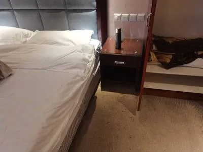 guest photo