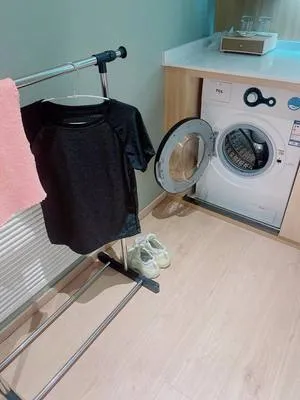 guest photo