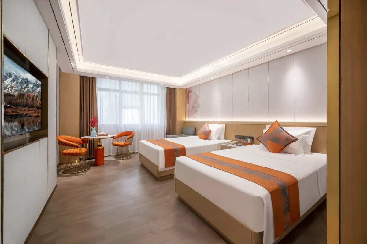Akesu Emei Kaixuan Hotel