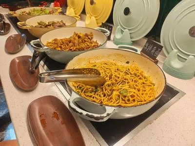 guest photo