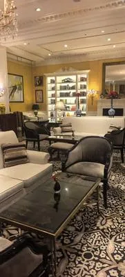 guest photo