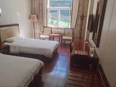 guest photo