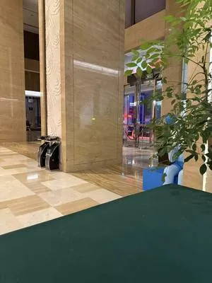 guest photo