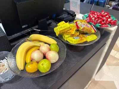 guest photo