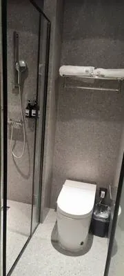 guest photo