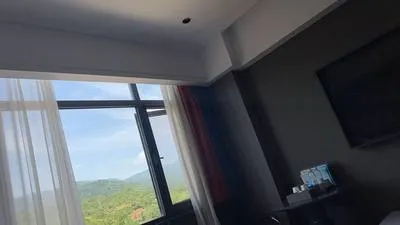 guest photo