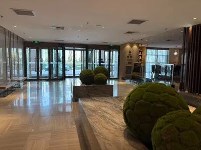 guest photo