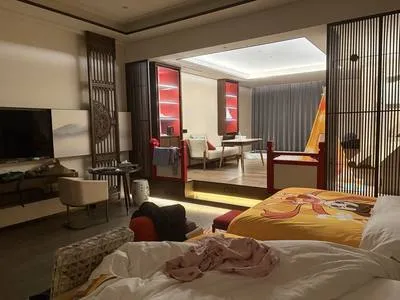 guest photo
