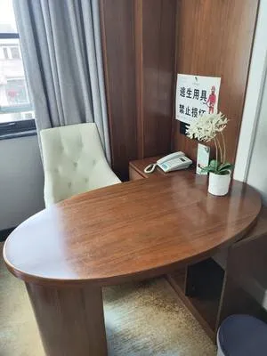guest photo