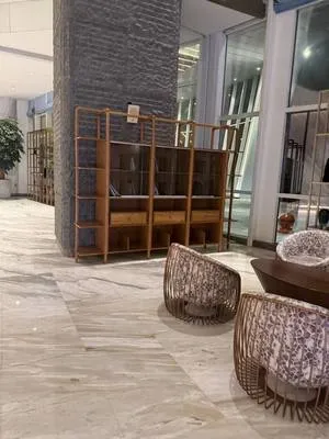 guest photo