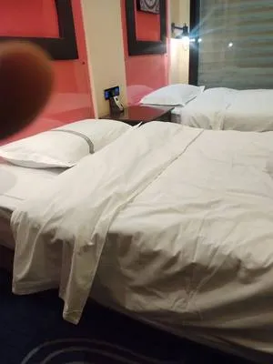 guest photo