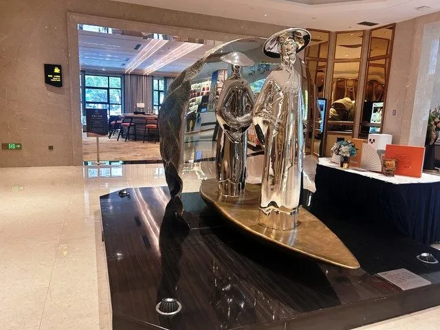 Huataifenghuang International Hotel