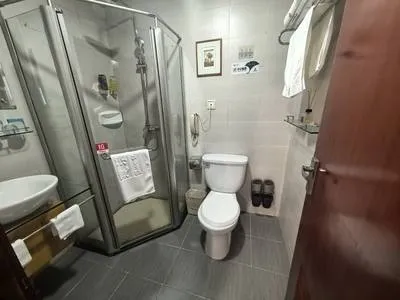 guest photo