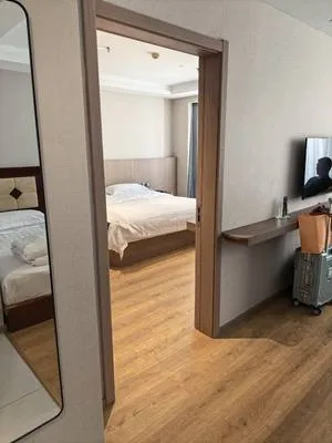 guest photo