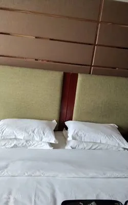 guest photo