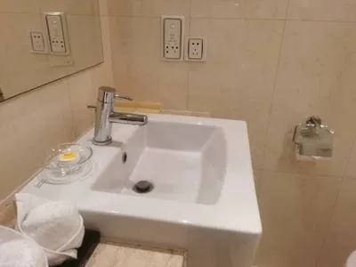 guest photo