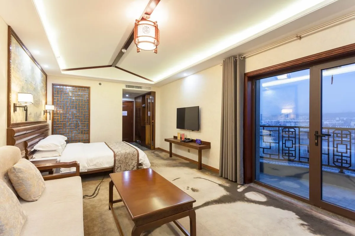Xiangfen Diyao Hotel