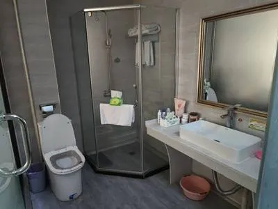 guest photo