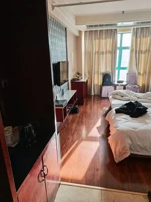 guest photo