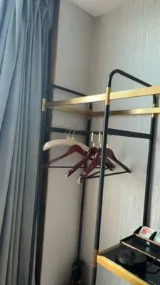 guest photo