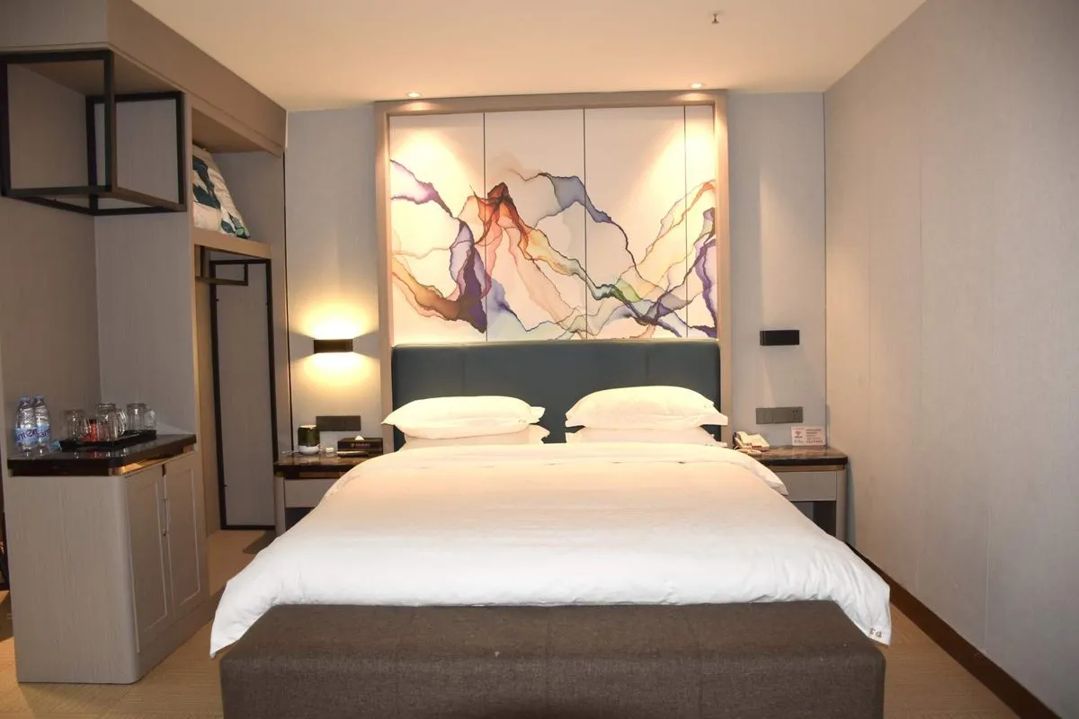 Linxiang Fulin Grand Hotel