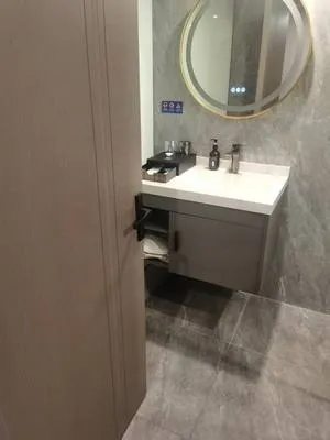 guest photo