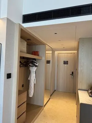 guest photo