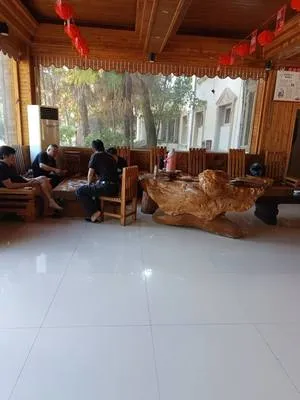 guest photo