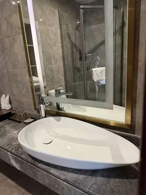 guest photo