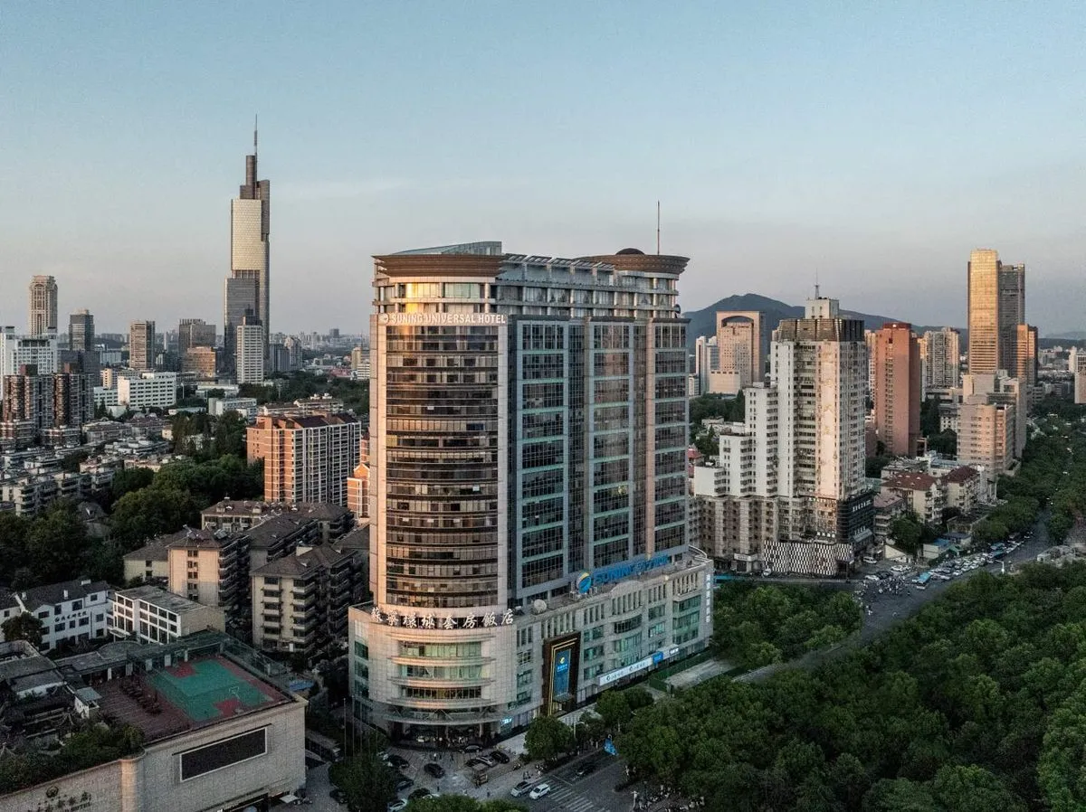 Jiangsu Suning Huanqiu Taofang Hotel