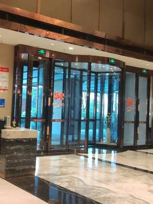 guest photo