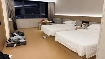 guest photo