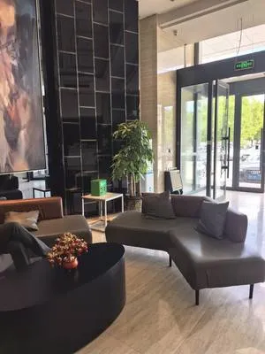 guest photo