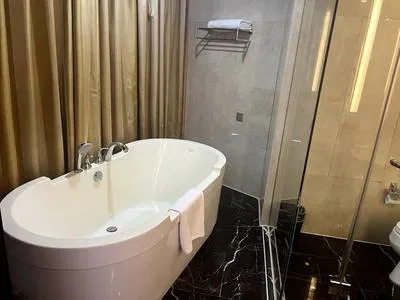 guest photo