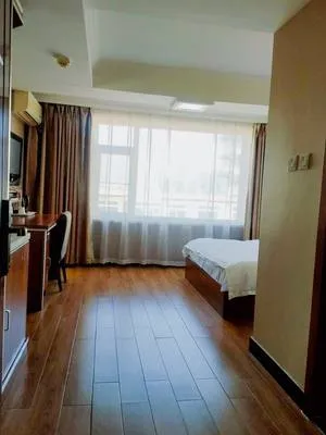 guest photo