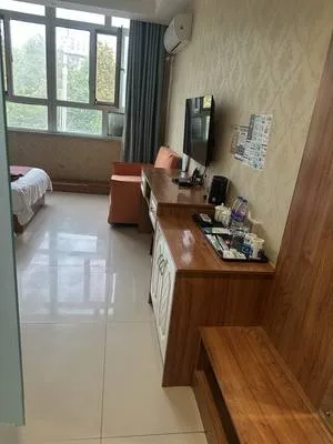 guest photo