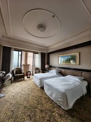guest photo