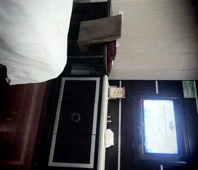 guest photo