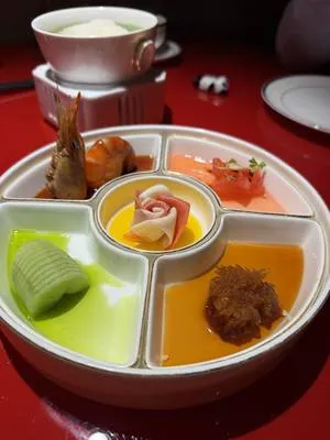 guest photo
