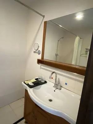 guest photo