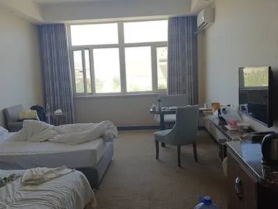 guest photo