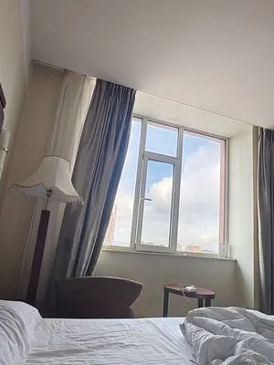 guest photo
