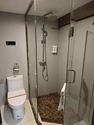 guest photo