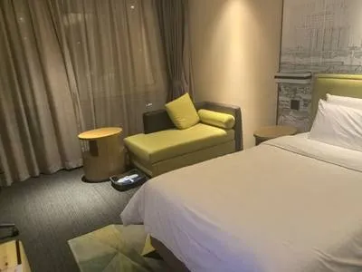 guest photo