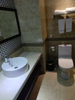 guest photo