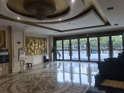 guest photo