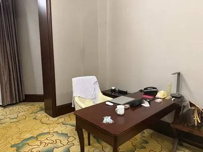 guest photo