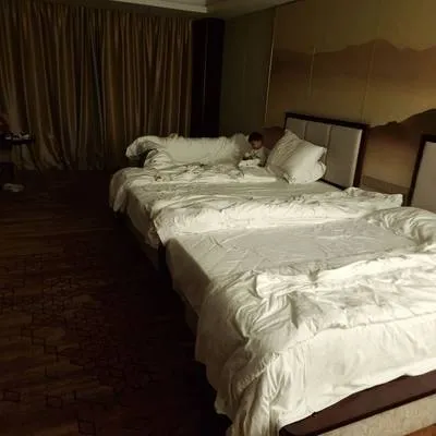 guest photo