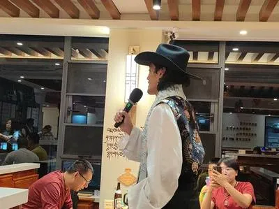 guest photo