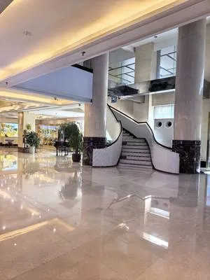 guest photo